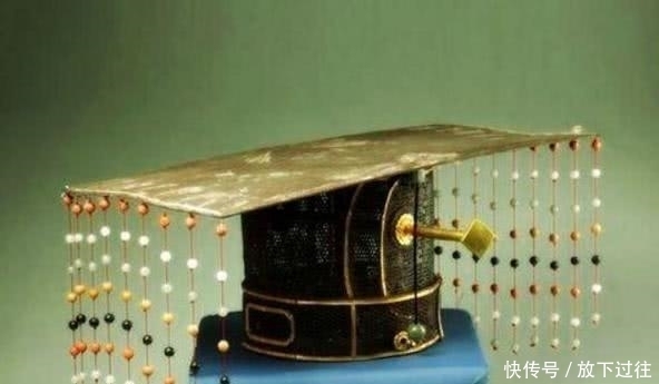 成语|帝王头戴帘珠帽不方便,到底有啥用?并非单纯摆设,一个常用成语与它有关