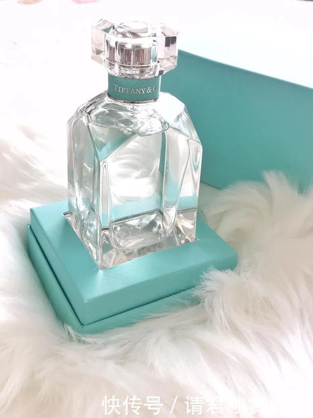 香水也有雷品,这些大火的香水并不值得买,用它们还不如喷花露水