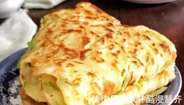 甘蓝|夏天,用这蔬菜做早餐饼,不用水不用油,软嫩鲜香,孩子超爱吃