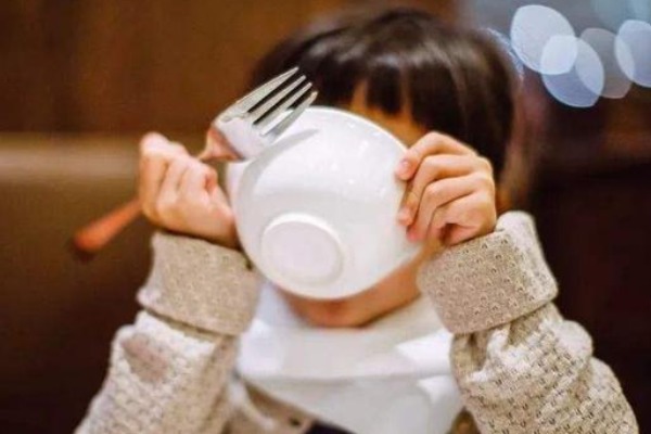 微量元素|宝宝到了那个月龄,就要开始吃肉了,不然容易引起贫血,别忽视!