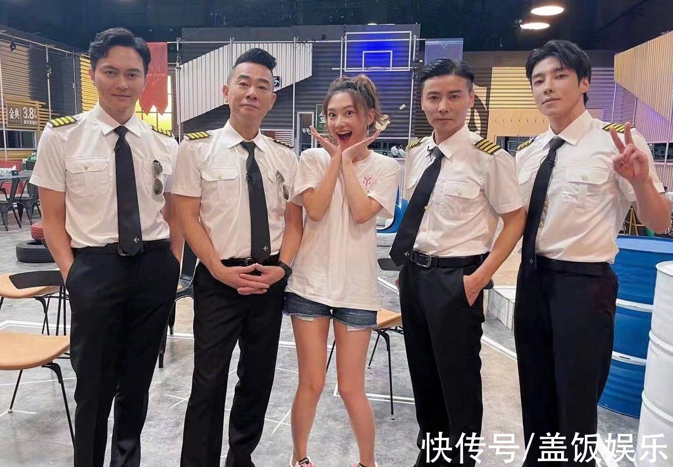 名利双收还不知足？陈小春夫妇被曝砸百万改名，身家4亿仍想催运