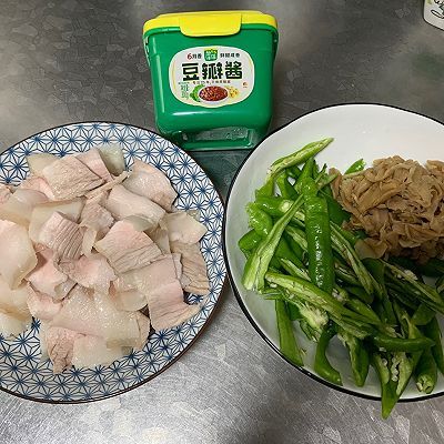 成就|#一勺葱伴侣，成就招牌美味#回锅肉