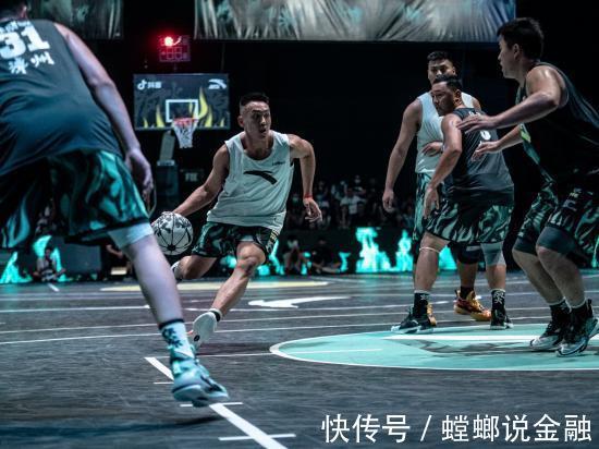 安踏|与年轻人的“要疯”五年，安踏如何保持新鲜感与吸引力？