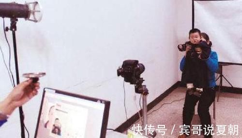 起名|爸爸姓“杨”,随口给五胞胎取了名字,登记出生证明时护士都佩服