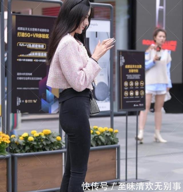 穿搭","m":"395d4c60ab3f65b3aa95e8411c39dcebfe567","nlabel":"stat_3110271064:zm.news.so.com:5ZuK6JCk54Wn5Lmm,pageType_zmt,glevel_3","ntag":"tfashion;sfashion_时尚;kfashion_1:穿搭;call_P:全类:衬衫:针织衫;cfashion_P:全类