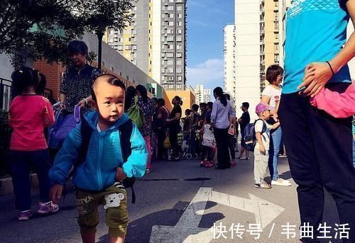 放学|幼儿园放学,早接孩子跟晚接区别有多大?老师不明说,家长要清楚