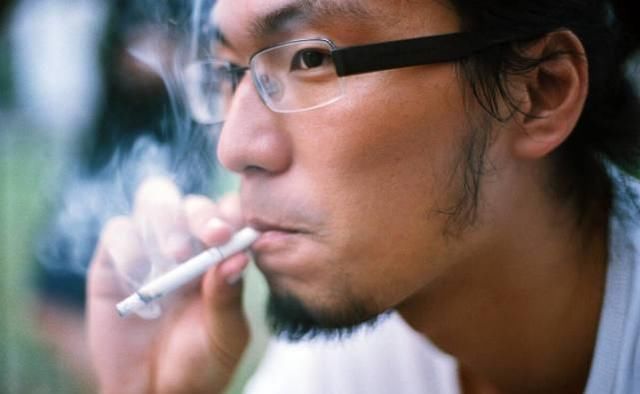 脂肪食物|老人身上总有臭味?儿女先别着急嫌弃,少吃这3种食物异味不再有