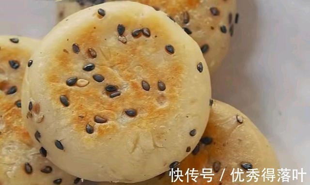 甜品店|孩子爱吃零食点心，别去甜品店了，在家学着做这两道，干净又卫生！