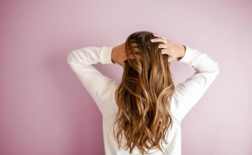 雄性激素|为什么有的女人“体毛”旺盛，有的却一点没有，看完文章就懂了