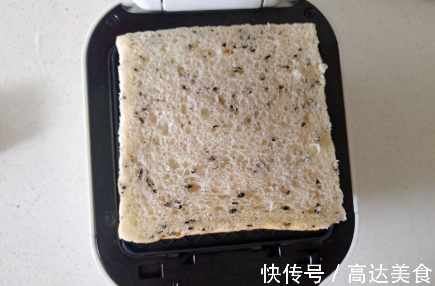 早餐|别再为孩子的早餐发愁了，这款快手三明治轻松解决，几分钟就上桌