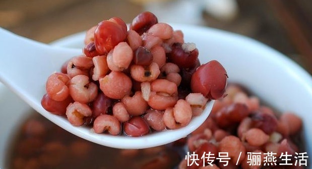 香芋丸子|天热，少吃西瓜多吃它，煮一煮放冰箱冷冻起来，随时吃随时取！