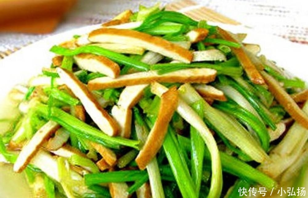 芹菜和此菜是绝配,喷香入味筋道弹牙,补充蛋白质,长筋骨不长膘