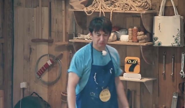 张艺兴|《向往5》终于宠幸黄磊了，连续帮他实现两个愿望，不再是工具人