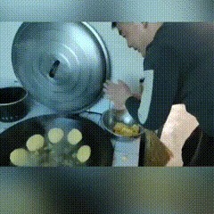 |搞笑GIF:物以类聚人以群分 这样的寝室欢乐才多