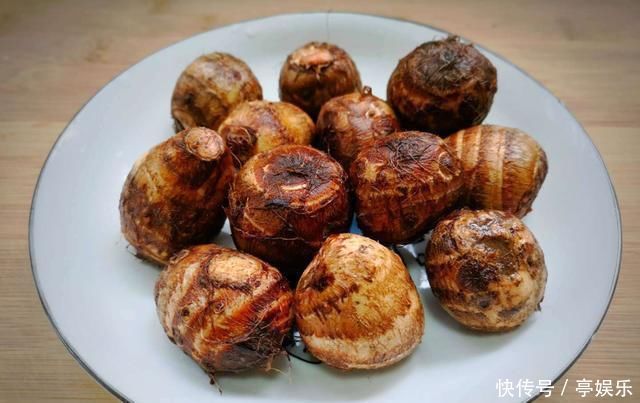 红豆和它天生一对，早晚喝点，排出体内湿气、毒素，体重更轻了