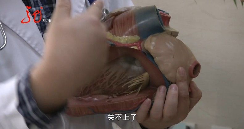 外科|2岁女孩“心真大” ， 医生：挺可怕！