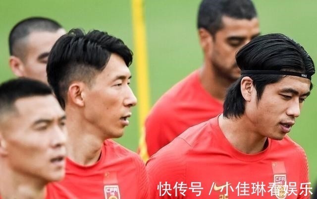 张稀哲|李铁下狠手了!国足仅踢了两场比赛就弃用了四大王牌,张稀哲在列