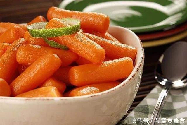 糖尿病人更需要吃零食？营养师：吃对3种零食，对血糖稳定有帮助