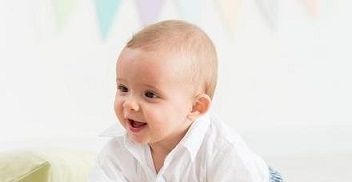 差距|“先爬后走”与“不爬就走”的娃娃,长大后几个差距很明显