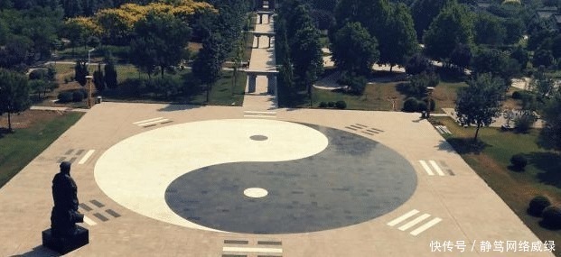 笔力|董其昌谈书法：写字就是画圆，光用蛮力是行不通的