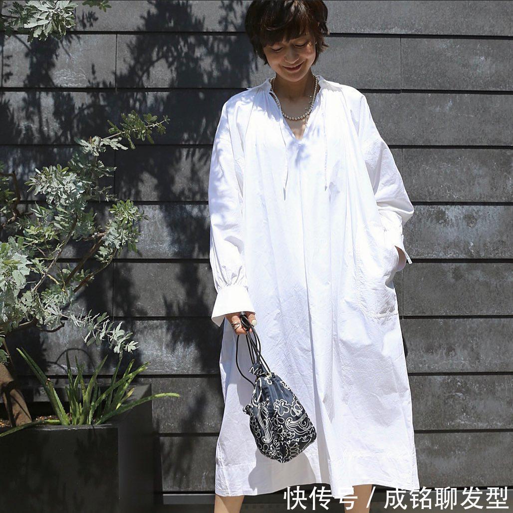 富冈佳子|50岁的女人,穿衣要懂得减龄搭配,日本穿搭博主的穿搭经都在这里