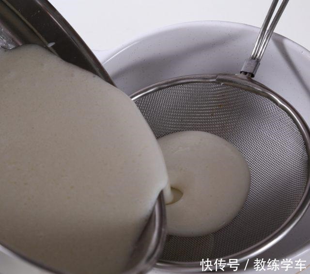 冰皮月饼,吃起来有种冰激凌的感觉!