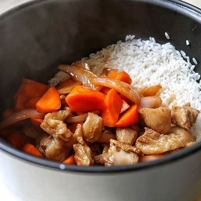 胡萝卜|不油不腻的羊肉焖饭