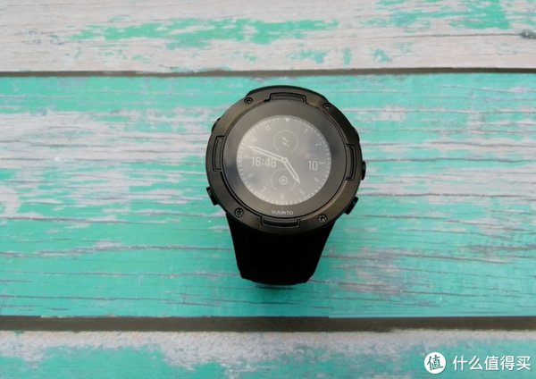 SUUNTO|跑步装备周边 篇四十二：“红”运当头，抄底秒杀SUUNTO全系列