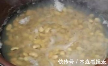 养花|绿萝最喜欢“1种水”,10天浇一回,没有黄叶、绿油油!