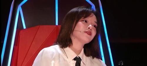 好声音十一进八,谭轩辕淘汰,姚晓棠成夺冠热门,男学员仅剩一个