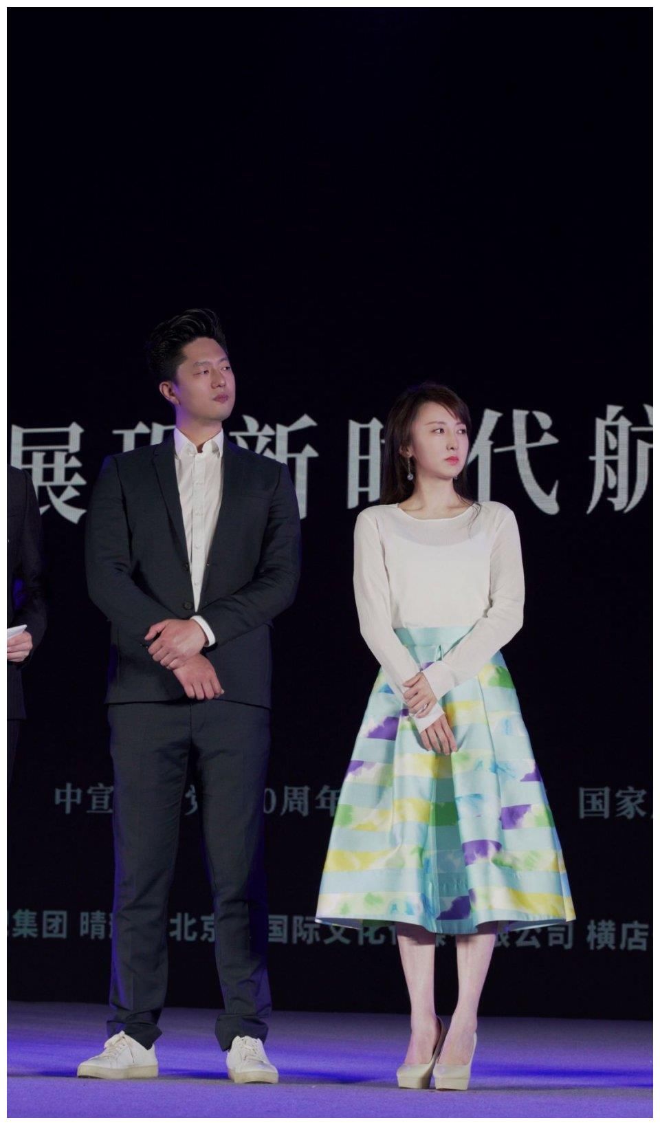 江遥 《大国飞天》亮相中国卫星导航年会 凌潇肃何晴致敬北斗人