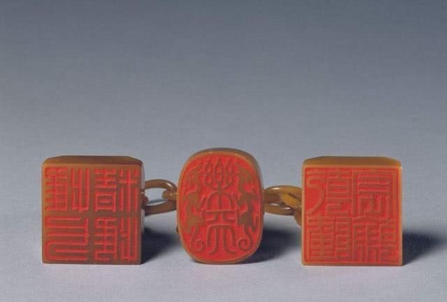 有一|乾隆有一爱玺,溥仪也十分喜爱,现为国家一级文物