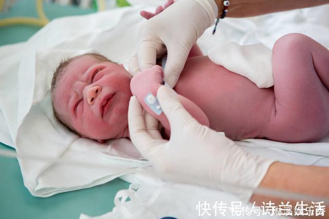 产妇|顺产时,孩子被一把拽出来是什么感觉?过来人:别样的“快活”