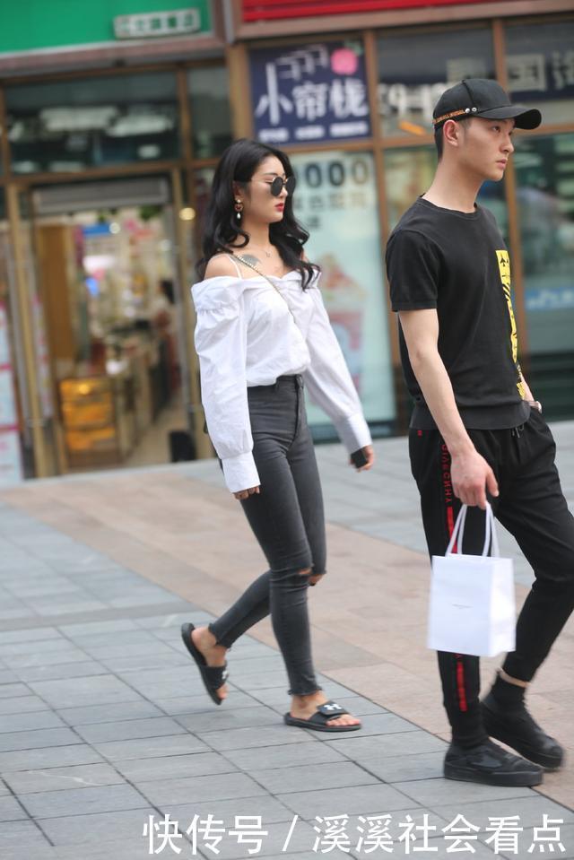 秋天穿什么裤子最有魅力一条修身的黑色裤子，腿粗搭配也好看