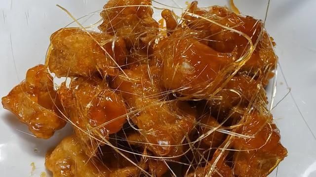 味道|教你拔丝苹果零失败的做法,苹果酥脆拉丝,酸酸甜甜的味道很独特