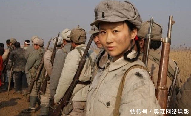 借钱|二战最彪悍的妻子：因丈夫被害，借钱买坦克上战场复仇