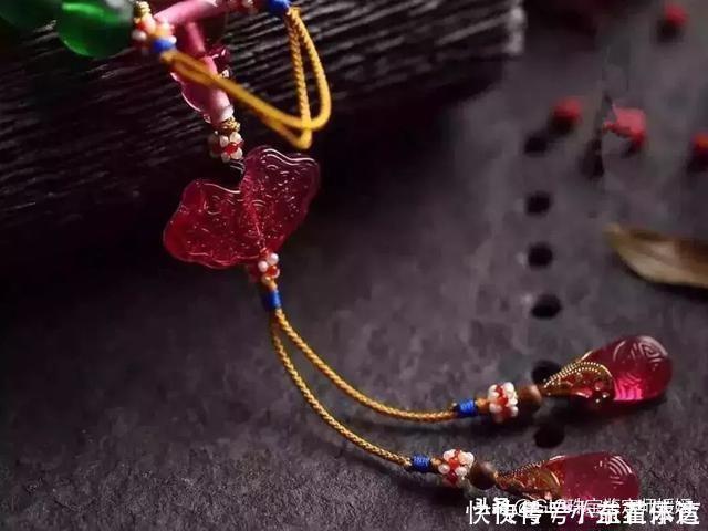 琉璃|三大知名“假”珠宝,工艺大过于材料价值,需要思考值不值得买!
