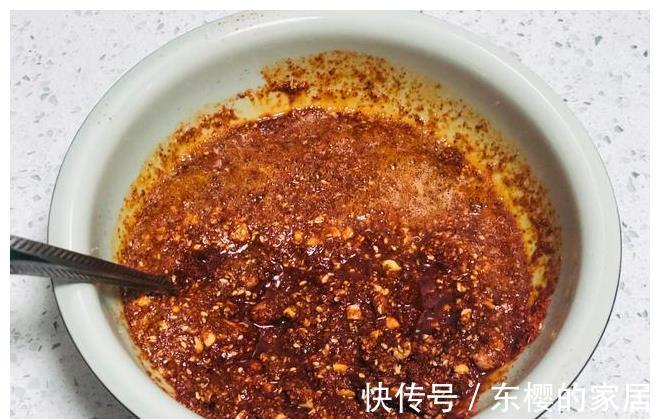 孜然粉|辣椒油要想好吃,不能直接泼热油,教你正确做法,又红又香特好吃