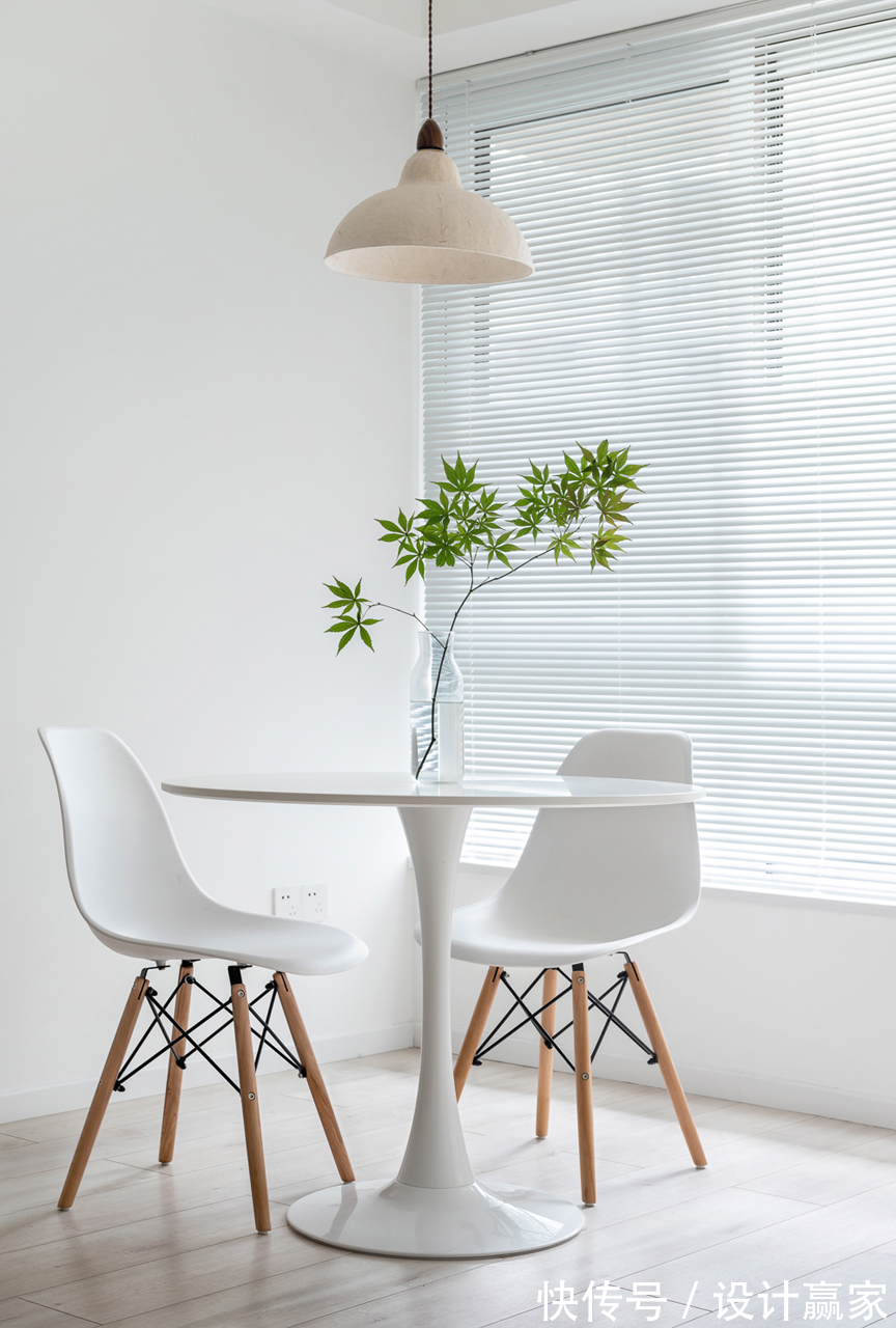 插瓶|70㎡现代简约风，木质的清新自然，小资情调的生活