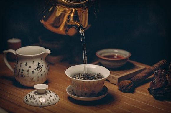 浓茶|经常喝茶，一定比喝白开水健康吗？经常喝茶的人，需讲究3件事