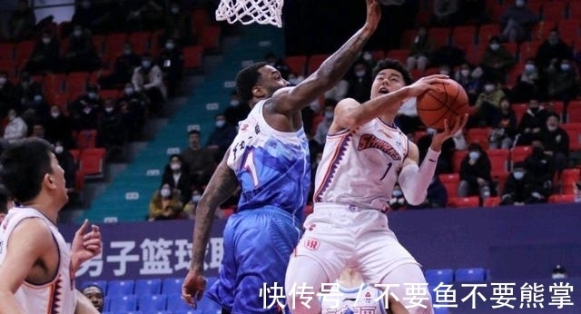 广东队|CBA17轮排名大乱!浙江冲顶直逼辽宁,山西势头盛,广东难保前八