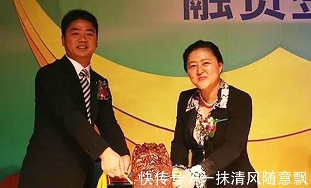 涅槃重生|刘强东额前的那撮白头发是被吓出来的，一个叫徐新的女人救了他
