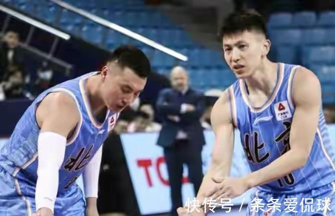 首钢|CBA4消息,山西七连胜,首钢止连败,易建联接班人浮出水面