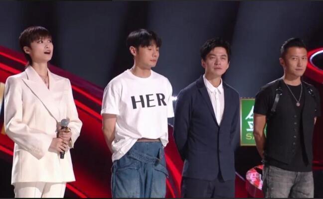 李宇春|李宇春王菲姐这么优秀为什么不来《好声音》谢霆锋高情商回答