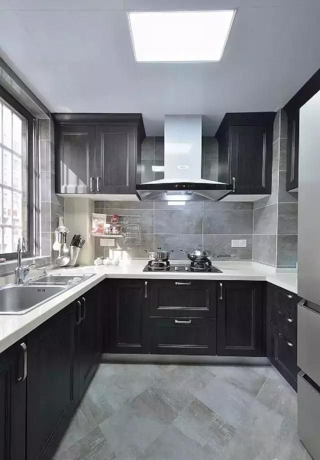 子母床|140㎡高级灰三居室,迫不及待搬进去,太喜欢我家客厅