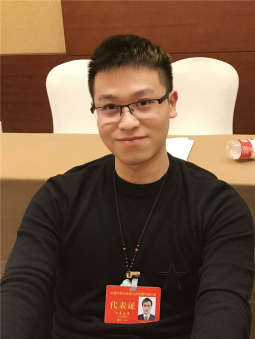 斗破苍穹&网红作家天蚕土豆,从白金级作家到被人集体嘲讽,他经历了什么