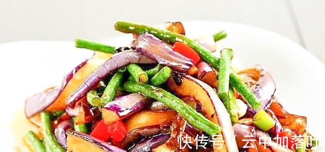 诀窍|炒茄子为何总是太费油分享“两个诀窍”让你炒出茄子好吃不油腻!