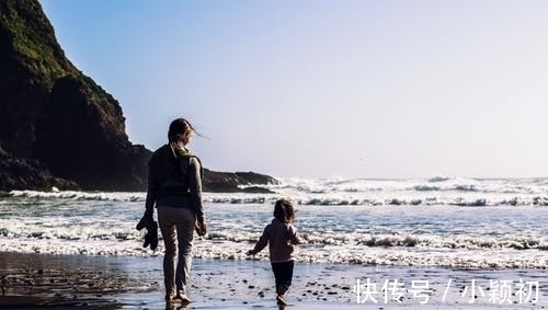 老两口|“67岁孕妇自然受孕产女”:没觉得是“天赐”,只是自私、糊涂