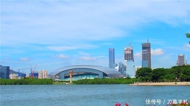 深圳|1980年,小伙花525万元买下深圳第一片土地,现在他怎样了?