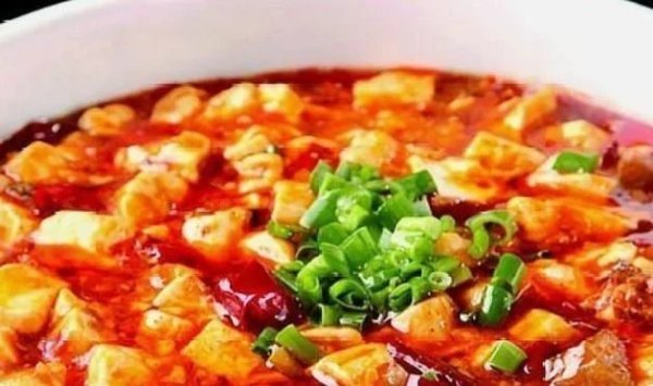  切得细一些|我来教你怎么去家常豆腐，又嫩又爽口，每天吃得不够